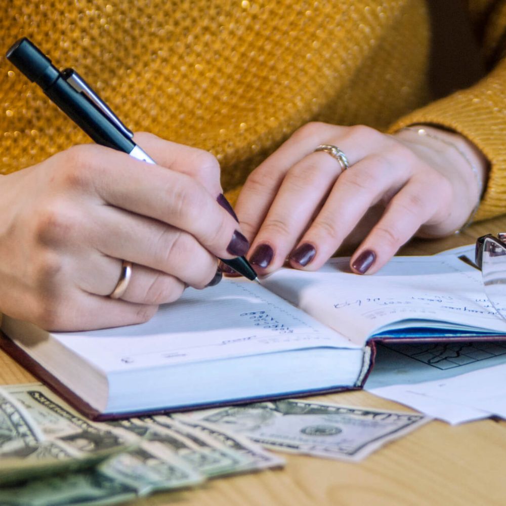 Can The 52 Week Saving Challenge UK Help You Save £1,378 3 tracking savings
